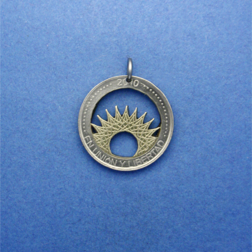 Argentinien 1 Peso <br> <br> Aufgehende Sonne <br> <br> Bimetall <br> <br> ø 23 mm <br> <br> Standardausführung 60 €